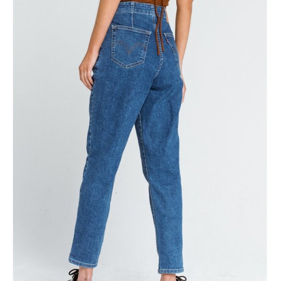 Levi's | Jeans | Levis Hollywood High Rise Tapered Jeans Size 25 | Poshmark